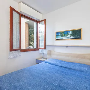 https://villa-la-cavaliera.it-tuscanyhotel.com