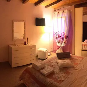 Appartamento Casa Vacanze Terra Del Sole, Motta SantʼAnastasia
